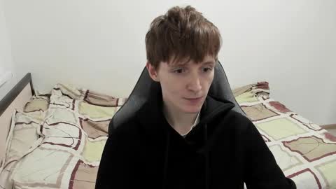 Snapshot of ithan_red chatting on 01.25.25 Ethan online show from 01.25.25