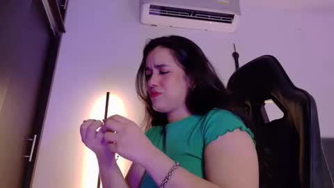 K A R I online show from 04.26.26