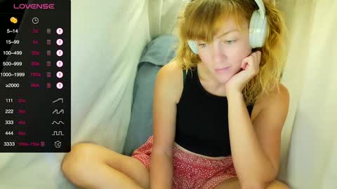 Lily online show from 10.22.25