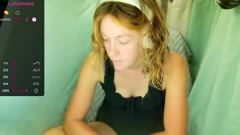 Lily online show from 04.21.26