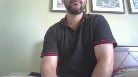 its_me_2323 online show from 11.30.25