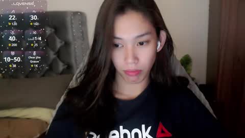 Snapshot of its_me_cora chatting on 02.23.25 Cora online show from 02.23.25