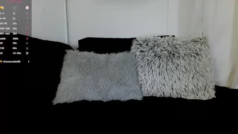 Snapshot of its_pixie chatting on 04.07.26 Pixie online show from 04.07.26