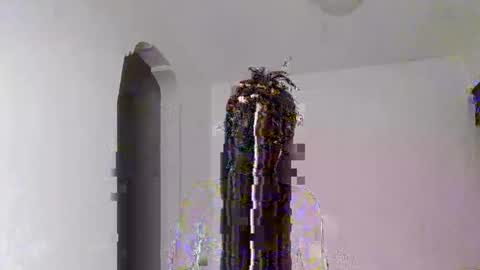 Snapshot of its_reen chatting on 05.26.26 reen online show from 05.26.26
