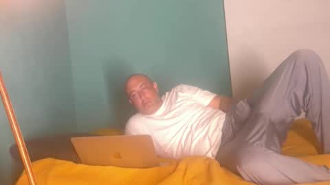 itsanexperiment online show from 03.12.26