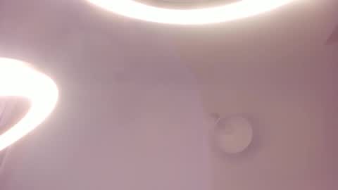 Isabella online show from 09.23.25