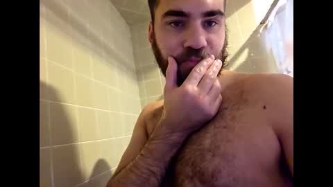 Snapshot of itsdaiton chatting on 11.06.25 Daiton online show from 11.06.25