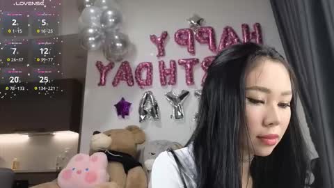 Snapshot of itsdevilcat chatting on 10.16.25 Queen Liya online show from 10.16.25