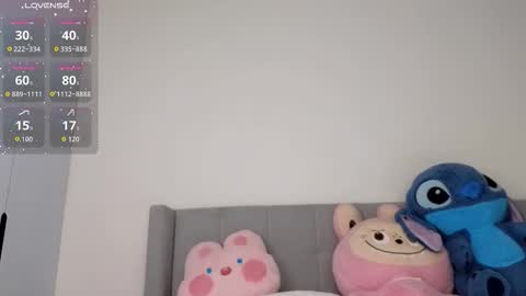 Snapshot of itsdevilcat chatting on 10.23.25 Queen Liya online show from 10.23.25