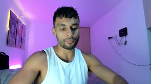 Snapshot of itsgeo1111 chatting on 03.12.25 CALL ME GEO online show from 03.12.25