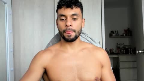 Snapshot of itsgeo1111 chatting on 09.24.25 CALL ME GEO online show from 09.24.25