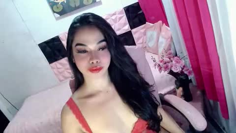 Snapshot of itsme_anastasia69 chatting on 10.08.25 Anna online show from 10.08.25