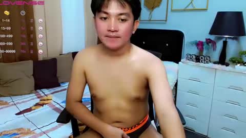 Snapshot of itsme_berniexx chatting on 01.15.25 ask me online show from 01.15.25