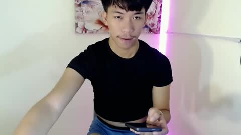 itsme_cxhennn online show from 10.22.25