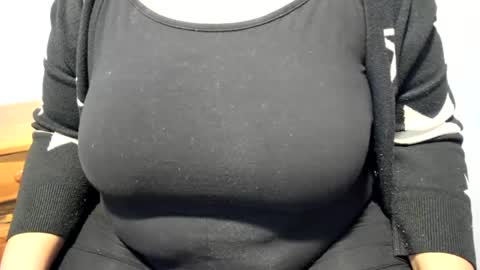 EBONYBBW online show from 02.27.25