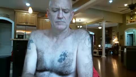 Snapshot of itsxxxtc chatting on 10.27.25 itsxxxtc online show from 10.27.25