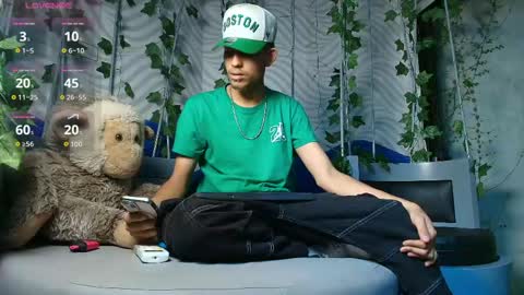 Snapshot of itszairen chatting on 05.24.26 itszairen online show from 05.24.26