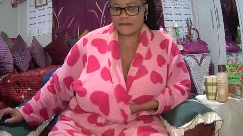 itumeleng74 online show from 04.15.26