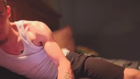 itzd123 online show from 04.08.26