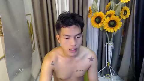 Snapshot of itzme_urnaughtyangelo chatting on 04.04.26 itzme_urnaughtyangelo online show from 04.04.26