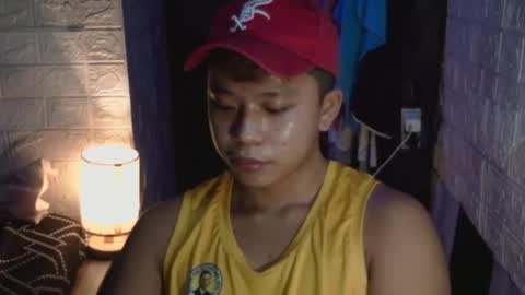 Snapshot of itzurrey chatting on 10.13.25 itzurrey online show from 10.13.25