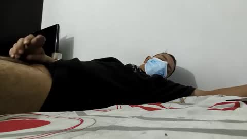 Snapshot of ivanfpc93 chatting on 10.14.25 ivanfpc93 online show from 10.14.25