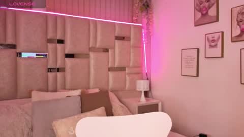 Ivanna West online show from 02.22.26