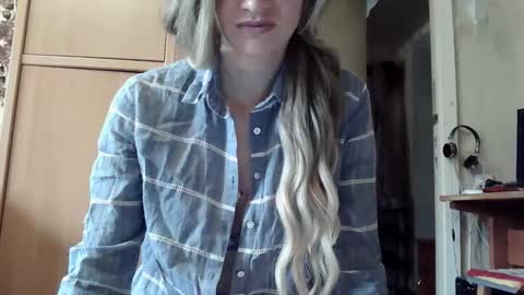 ivetta911 online show from 09.24.25