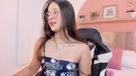 I V E T T E online show from 04.20.26