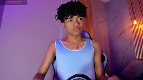 Ivon online show from 11.19.25