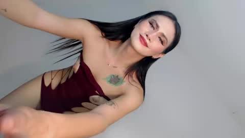 Miss Ivory online show from 05.03.26