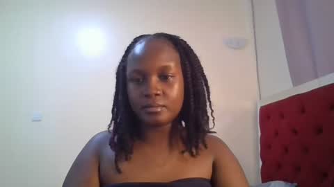 Snapshot of ivory_mae chatting on 06.21.26 ivory_mae online show from 06.21.26