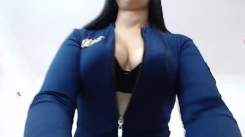 ivorynoir online show from 04.20.26