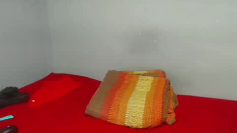 IVORYTITS48 online show from 02.16.25