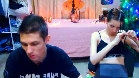 Ivy and Lester online show from 12.23.24