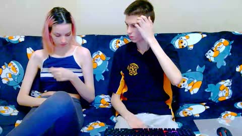 Ivy and Lester online show from 12.04.25