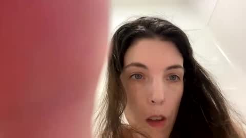 ivy_rose90 online show from 05.01.26