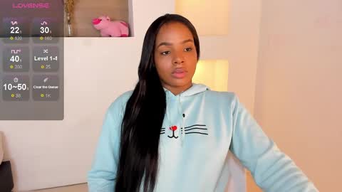 Snapshot of ivybliss8 chatting on 01.13.25 i v y  b l i s s online show from 01.13.25