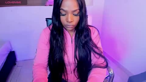 Snapshot of ivybliss8 chatting on 03.01.25 i v y  b l i s s online show from 03.01.25