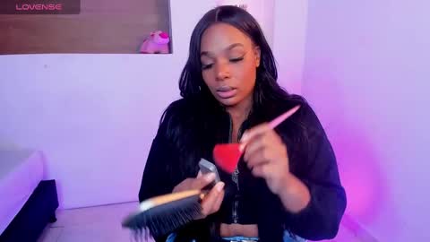 Snapshot of ivybliss8 chatting on 03.04.25 i v y  b l i s s online show from 03.04.25