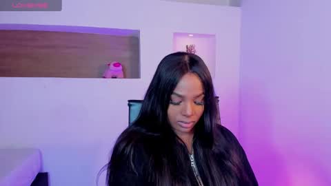 Snapshot of ivybliss8 chatting on 03.08.25 i v y  b l i s s online show from 03.08.25