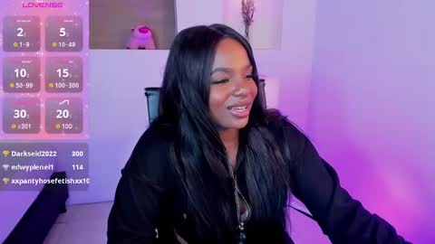 Snapshot of ivybliss8 chatting on 03.08.25 i v y  b l i s s online show from 03.08.25