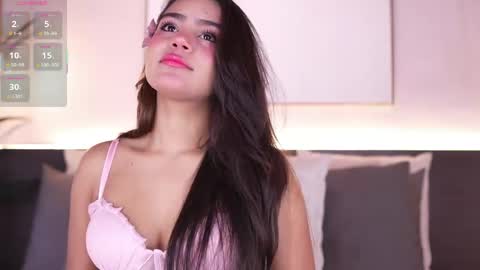 ivyellis online show from 04.18.26