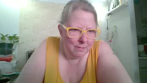 Snapshot of ivyjane3522 chatting on 05.23.26 ivyjane3522 online show from 05.23.26