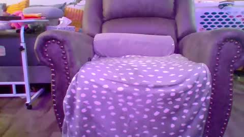 Snapshot of ivyjane3522 chatting on 05.29.26 ivyjane3522 online show from 05.29.26