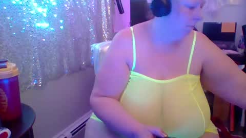 Snapshot of ivyjane3522 chatting on 07.04.26 ivyjane3522 online show from 07.04.26