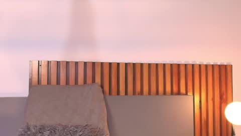 IvyJhonss online show from 09.10.25