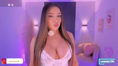 Ivy online show from 04.21.26