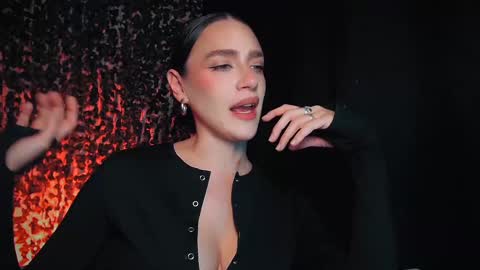 Snapshot of ivyjonson chatting on 03.02.25 Miss Ivy online show from 03.02.25