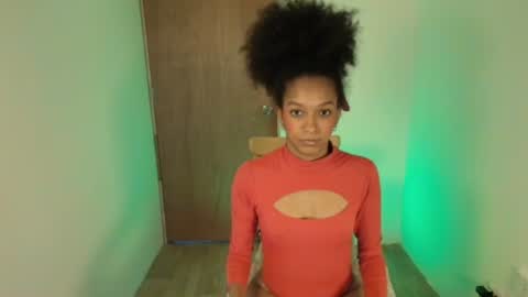 Snapshot of ivylusst chatting on 06.29.26 ivylusst online show from 06.29.26